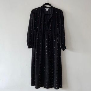 Loyal Hana breastfeeding friendly dress